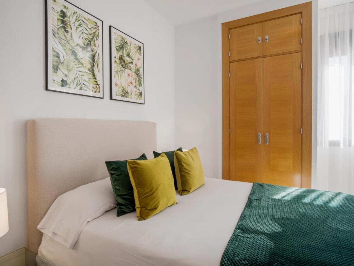 Apartamento De 2 Dormitorios En Playas Del Duque มาร์เบยา ภายนอก รูปภาพ